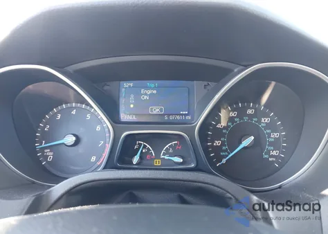 2014 Ford Focus Se z USA, uszkodzony, nr VIN 1FADP3F26EL437116